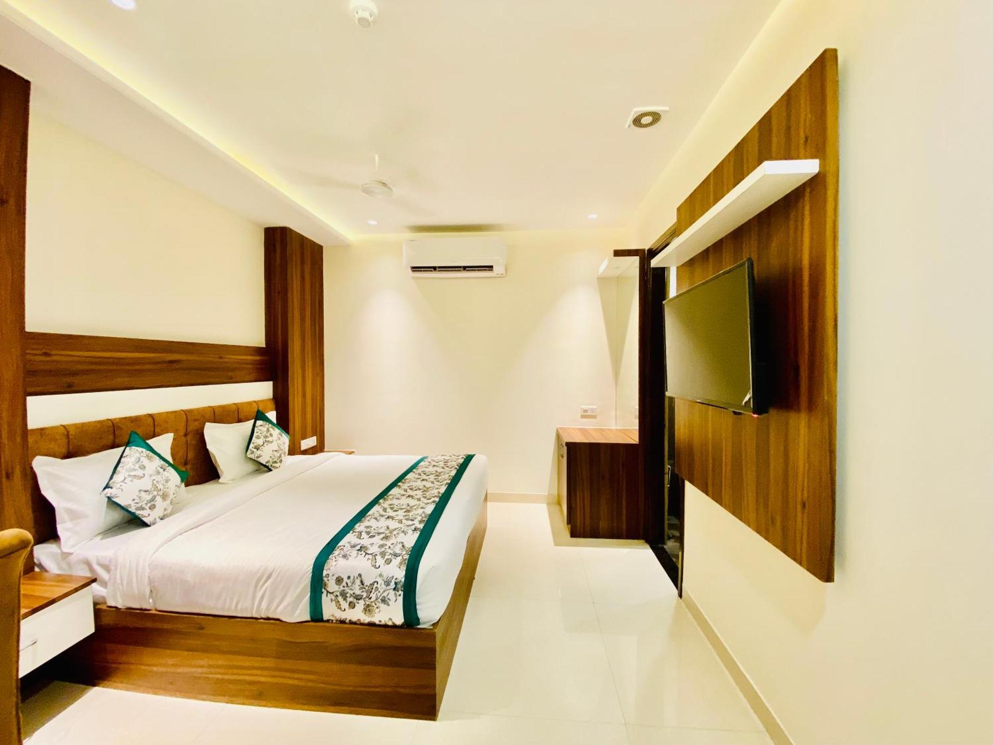 Hotel White House 350 Mtr From Golden Temple Amritsar Extérieur photo